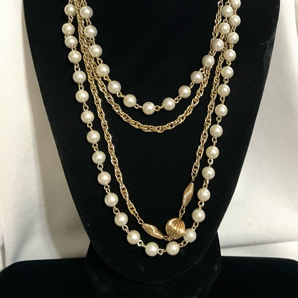 Faux Pearl & Gold-Tone Chain Necklace